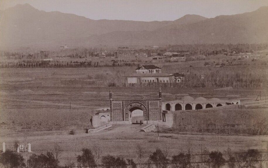 زمین در خیابان کارگر جنوبی: متری ۳۰ ریال در ۹۰ سال پیش!