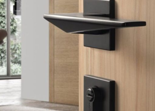 آموزش بستن دستگیره درب ضد سرقت